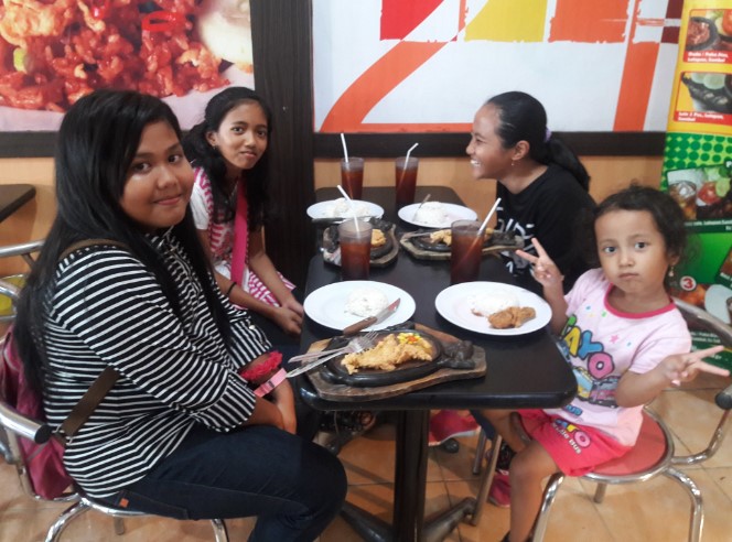 Rahasia Rasa di Setiap Sip: Rachelia Mini Cafe Cilacap